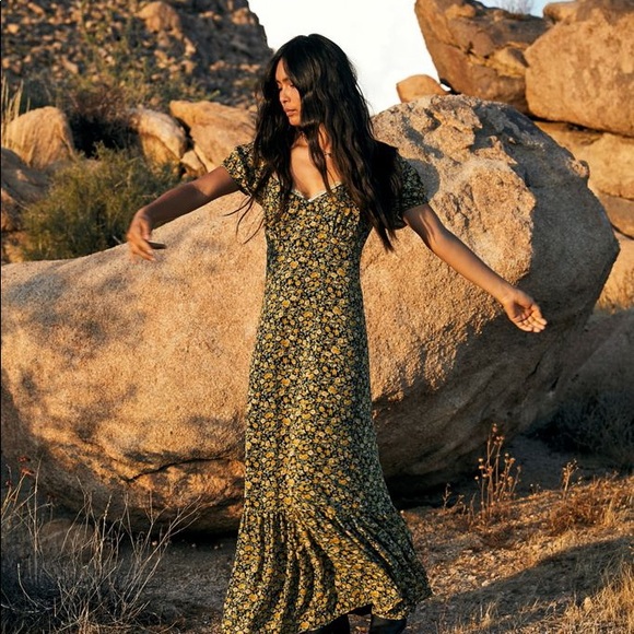 Uo Floral Print Puff Sleeve Maxi Dress 